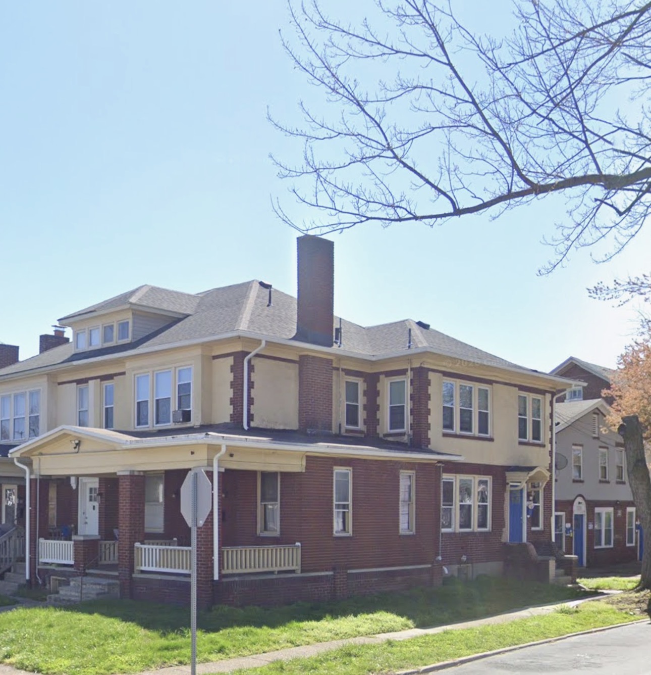Property main image